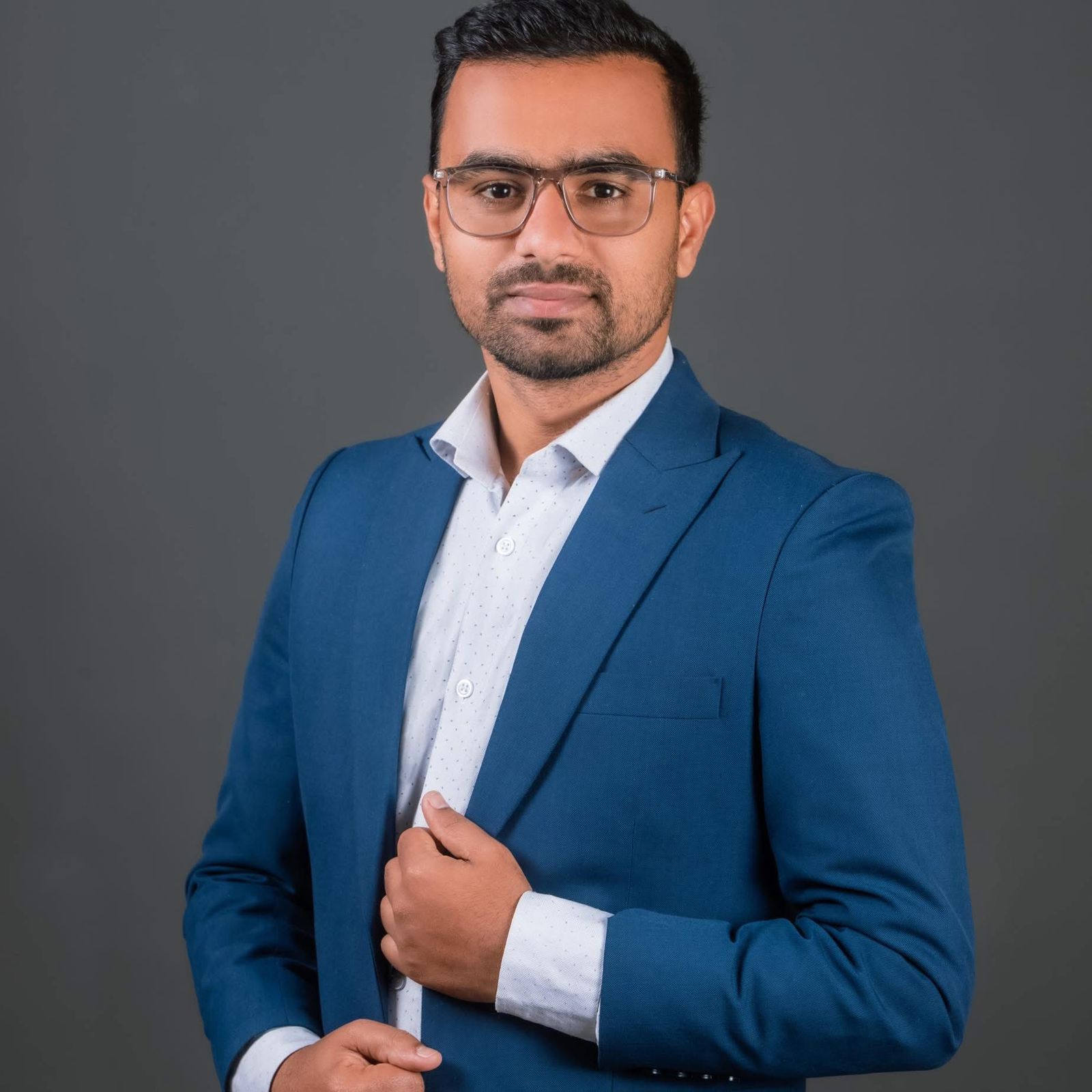 CA Roshan Sapkota